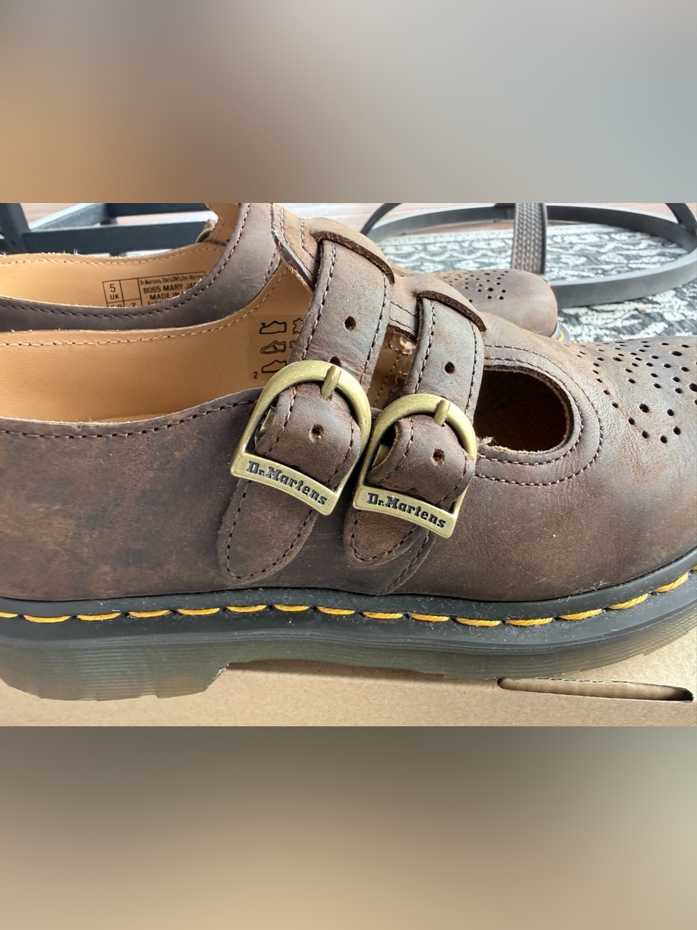 NIB Dr. Martens 8065 Crazy Horse Brown Mary Janes 7 - Picture 9 of 13